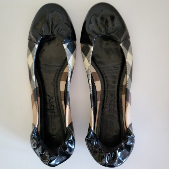 AUTHENTIC BURBERRY BALLET SHOES (PATENT LEATHER NOVA CHECK CANVAS - Picture 1 of 12